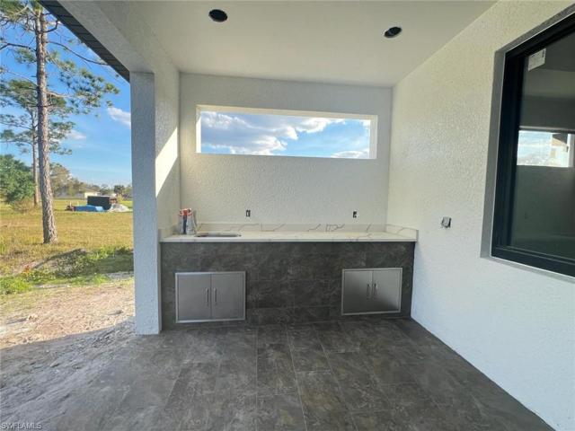 612  Palmetto  AVE, Lehigh Acres, FL 33972