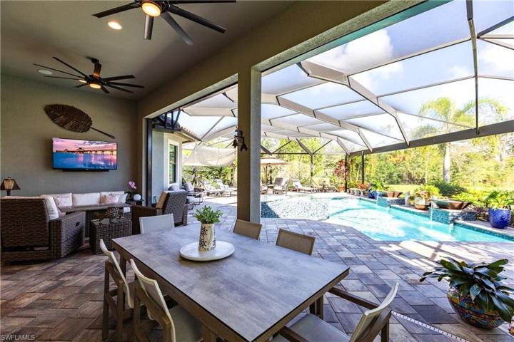 Lanai and Pool