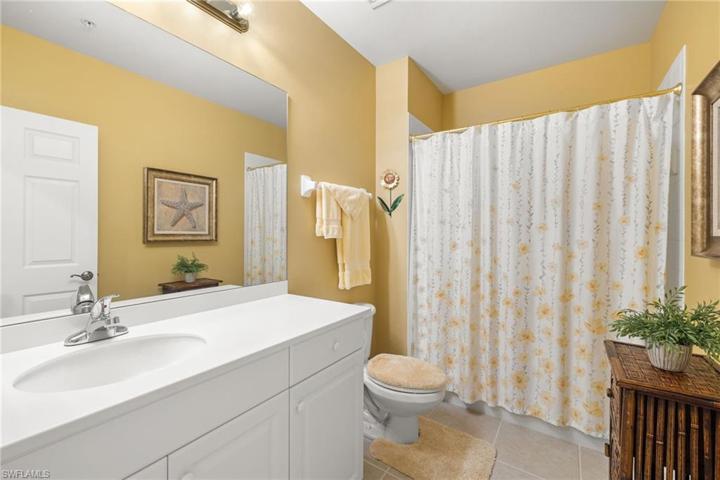 Full Bath, Guest
