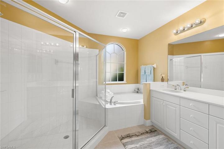 5660 Chelsey LN # 104, FORT MYERS FL 33912