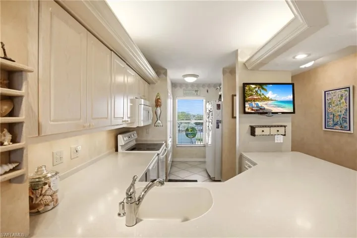 991 Barfield Dr 404, Marco Island, Florida 34145