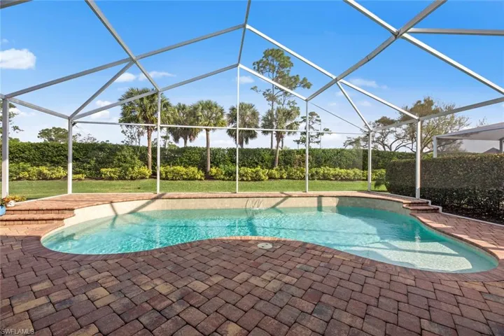 Raised area in back of pool