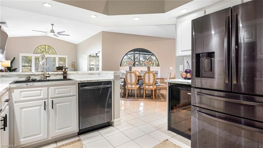 9907 Country Oaks DR, FORT MYERS FL 33967