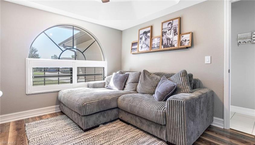 9907 Country Oaks DR, FORT MYERS FL 33967