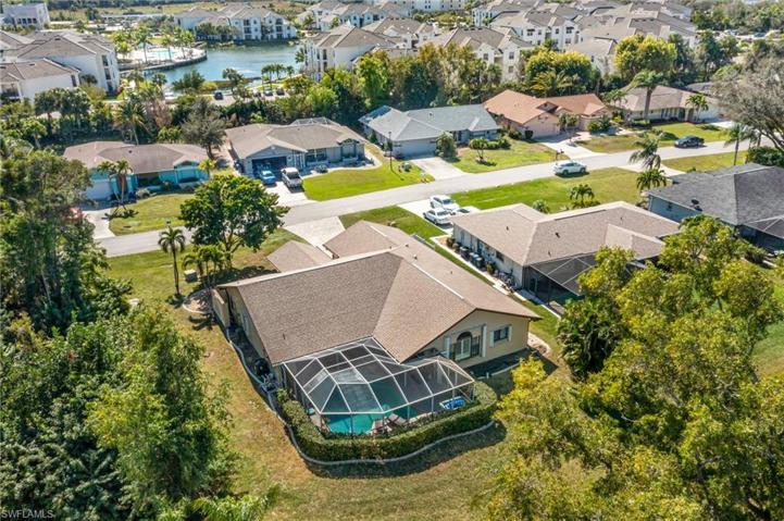 9907 Country Oaks DR, FORT MYERS FL 33967