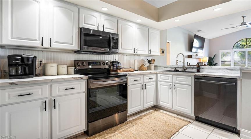 9907 Country Oaks DR, FORT MYERS FL 33967