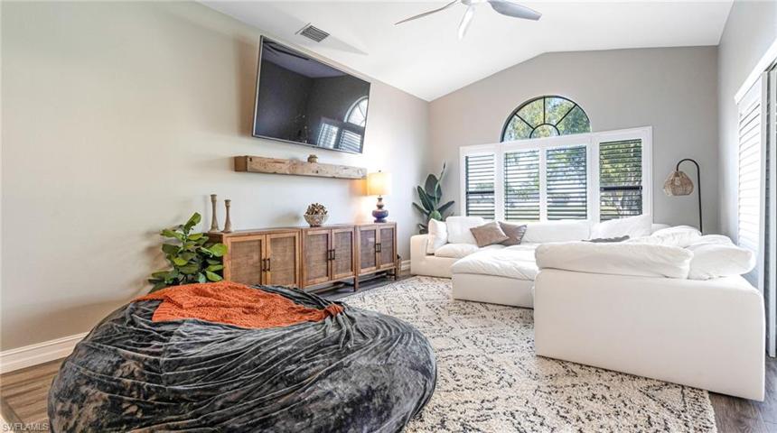 9907 Country Oaks DR, FORT MYERS FL 33967