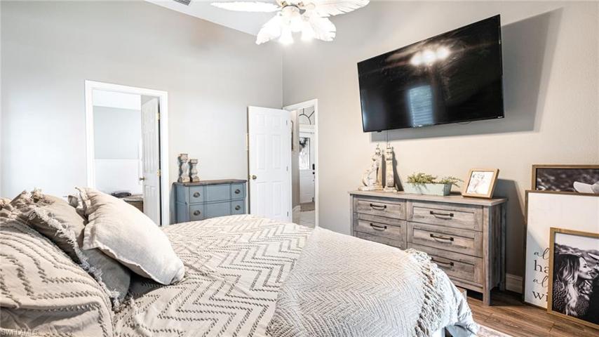 9907 Country Oaks DR, FORT MYERS FL 33967