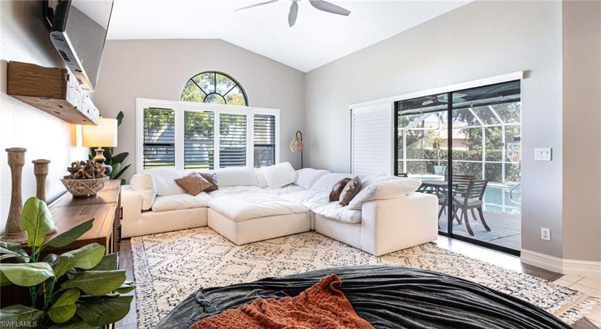 9907 Country Oaks DR, FORT MYERS FL 33967