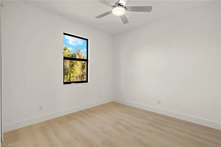 727  Cairo E ST, Lehigh Acres, FL 33974