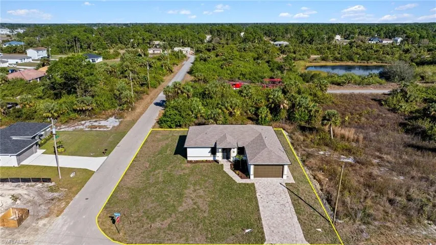 727  Cairo E ST, Lehigh Acres, FL 33974