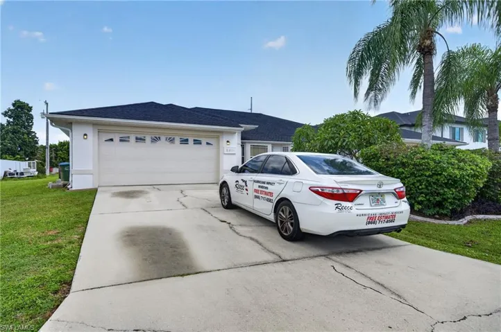 3515 Sw Santa Barbara Pl, Cape Coral, Florida 33914