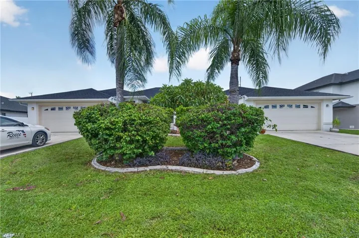 3515 Sw Santa Barbara Pl, Cape Coral, Florida 33914
