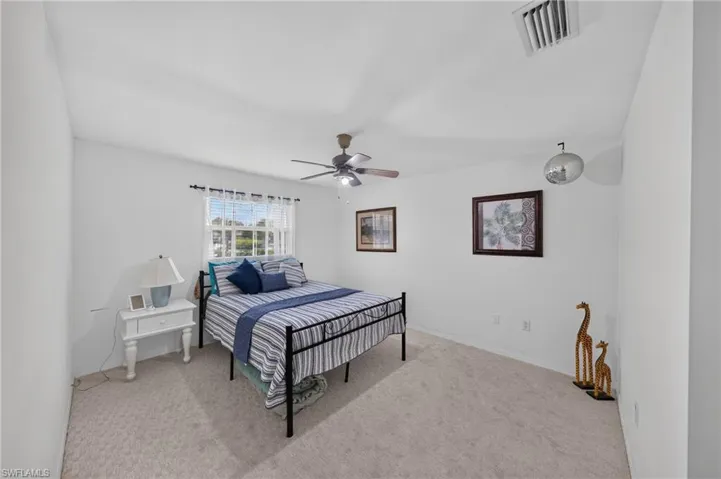 3515 Sw Santa Barbara Pl, Cape Coral, Florida 33914