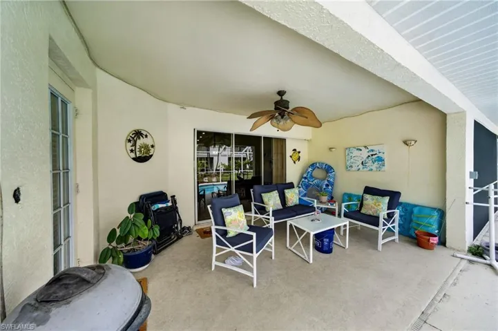 3515 Sw Santa Barbara Pl, Cape Coral, Florida 33914