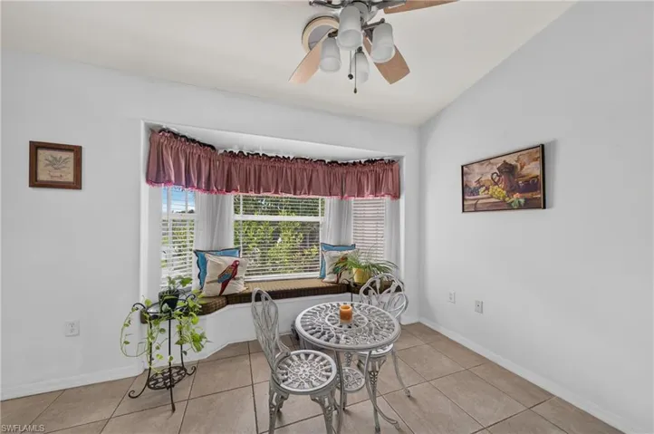 3515 Sw Santa Barbara Pl, Cape Coral, Florida 33914