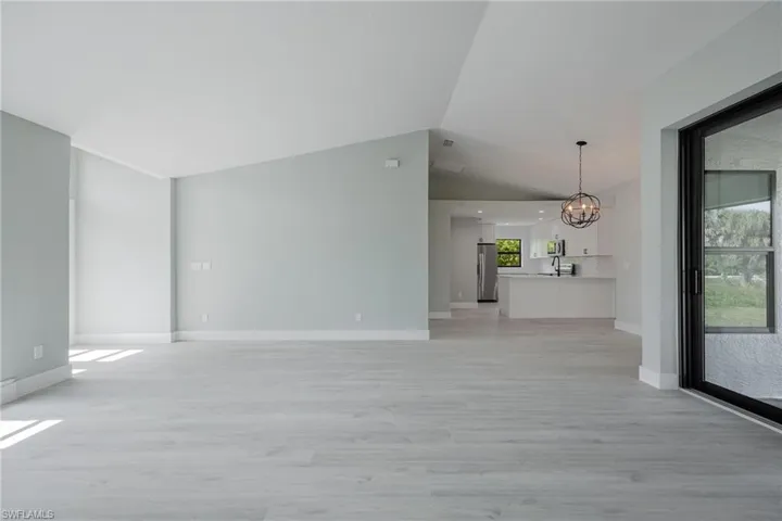 6149  Hershey  AVE, Fort Myers, FL 33905