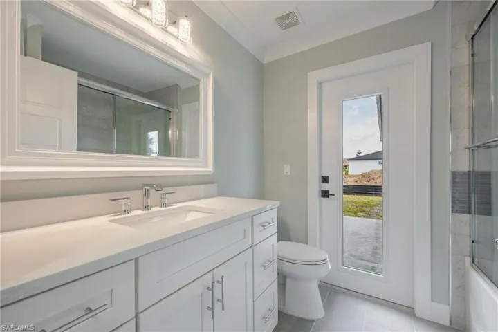 6149  Hershey  AVE, Fort Myers, FL 33905