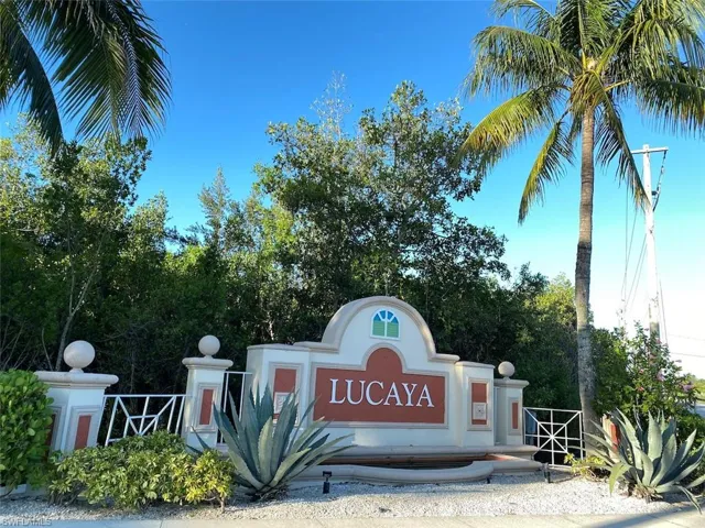 14524  Abaco Lakes  DR, Fort Myers, FL 33908