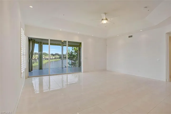 1855 Les Chateaux Blvd # 5, Naples, Florida 34109