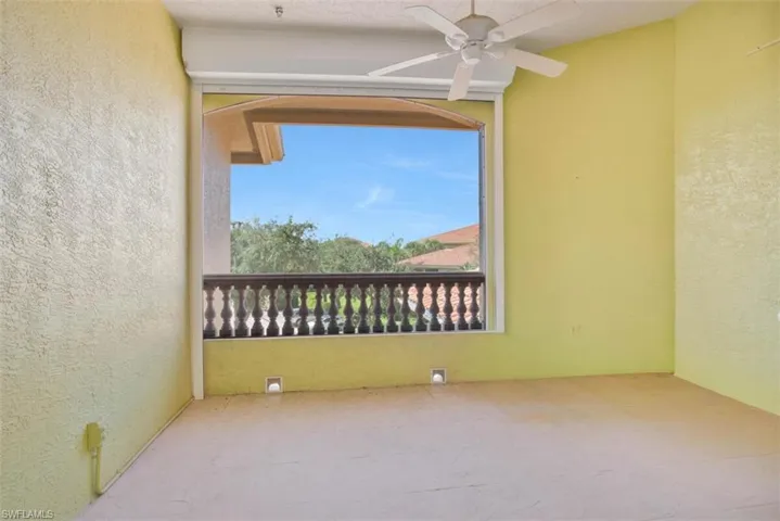 1855 Les Chateaux Blvd # 5, Naples, Florida 34109