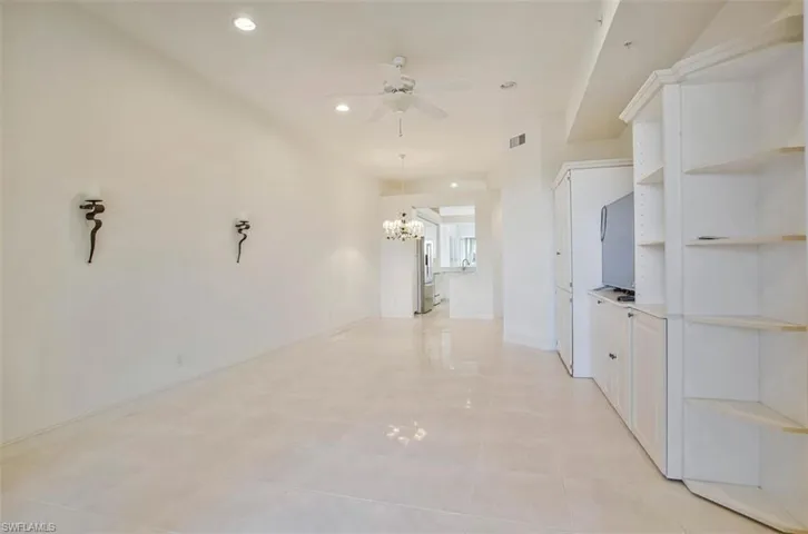 1855 Les Chateaux Blvd # 5, Naples, Florida 34109