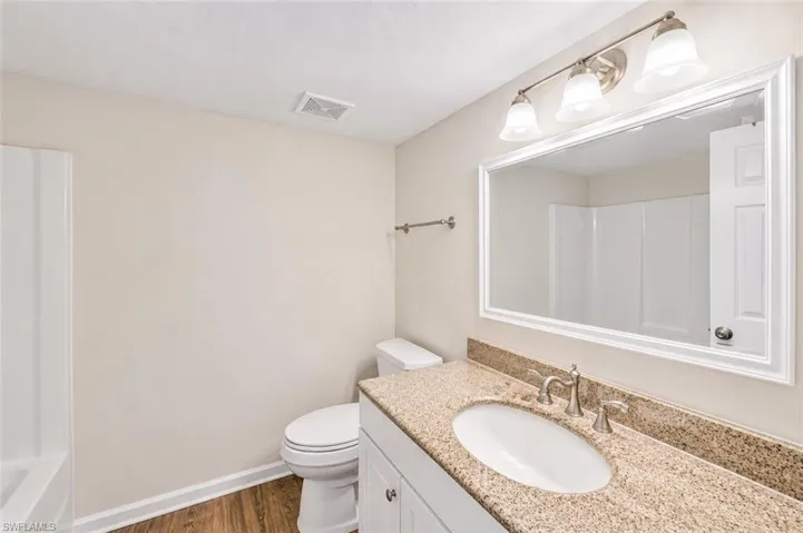 2385 Naples Trace Cir 2, Naples, Florida 34109