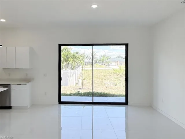 4331 Nw 31st Ter, Cape Coral, Florida 33993