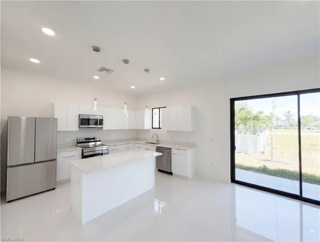 4331 Nw 31st Ter, Cape Coral, Florida 33993