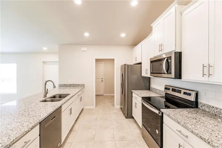 4109 NE 22nd  AVE, Cape Coral, FL 33909