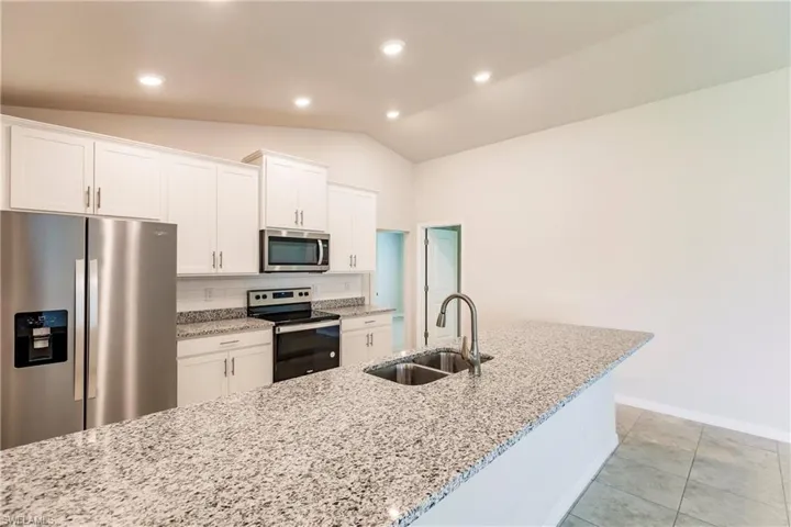 4109 NE 22nd  AVE, Cape Coral, FL 33909