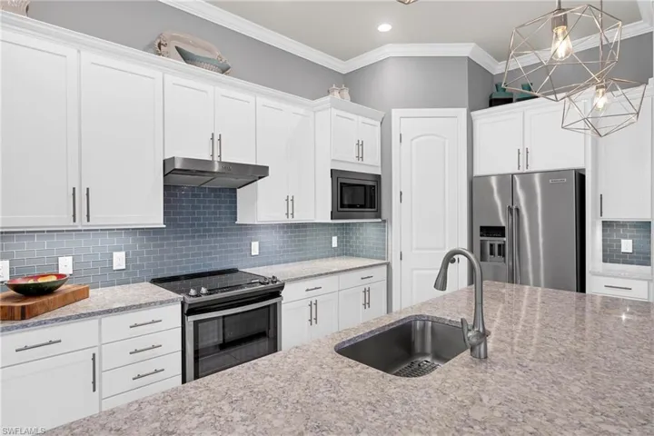 20992  Corkscrew Shores  BLVD, Estero, FL 33928