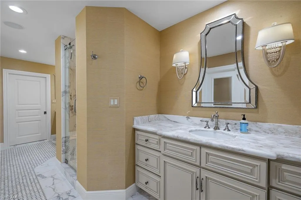 26628 Hickory BLVD, Bonita Springs, FL 34134,225033372