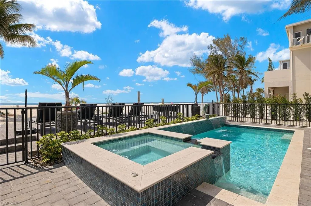 26628 Hickory BLVD, Bonita Springs, FL 34134,225033372