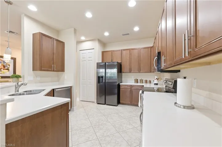 10051  Mimosa Silk  DR, Fort Myers, FL 33913