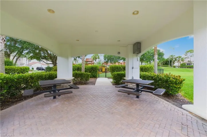 10051 Mimosa Silk Dr, Fort Myers, Florida 33913