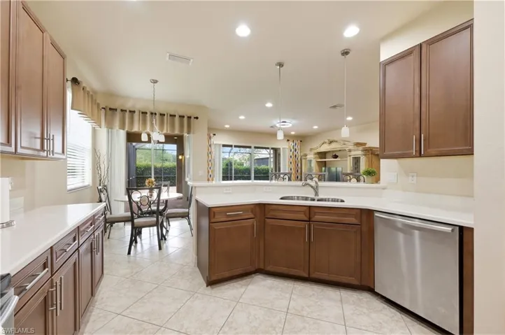 10051  Mimosa Silk  DR, Fort Myers, FL 33913
