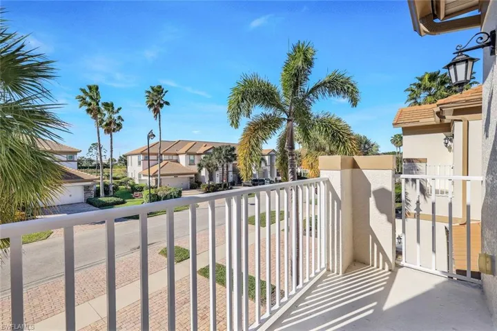 9200 Quartz LN # 202, NAPLES FL 34120