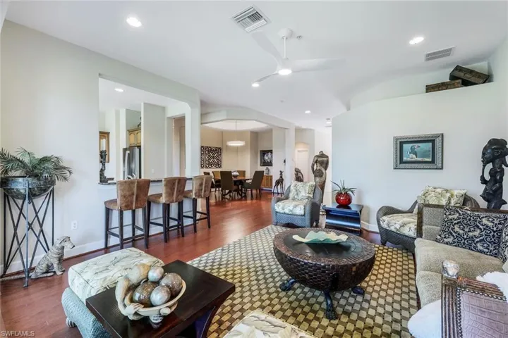 9200 Quartz LN # 202, NAPLES FL 34120