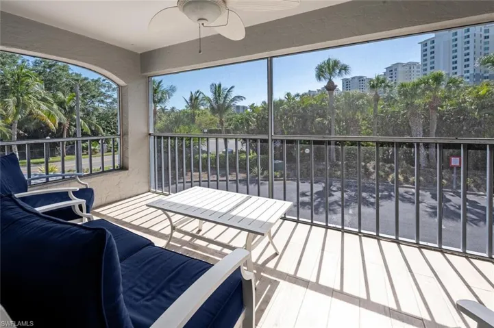 509 Roma Ct # 201, Naples Fl 34110