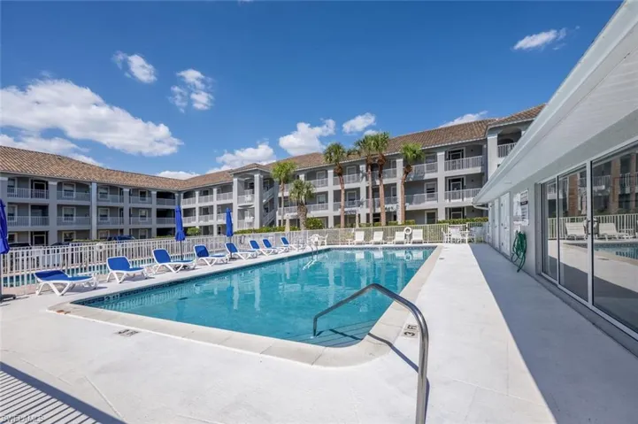 509 Roma Ct # 201, Naples Fl 34110