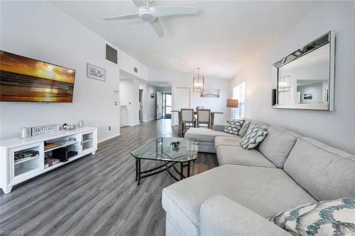 509 Roma Ct # 201, Naples Fl 34110
