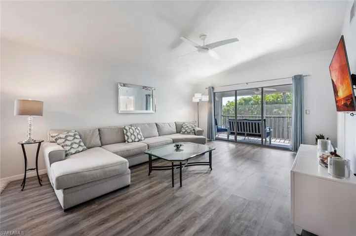 509 Roma Ct # 201, Naples Fl 34110