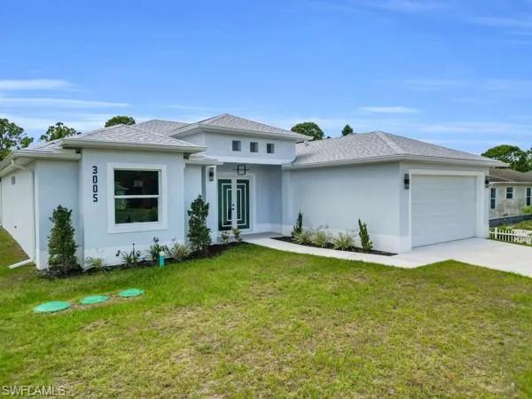 3003 52nd St W, Lehigh Acres, Florida 33971