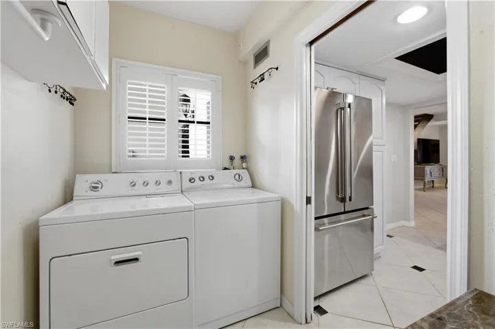 1400 Blue Point Ave 206, Naples, Florida 34102