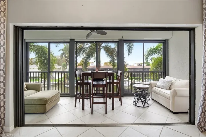 1400 Blue Point Ave 206, Naples, Florida 34102