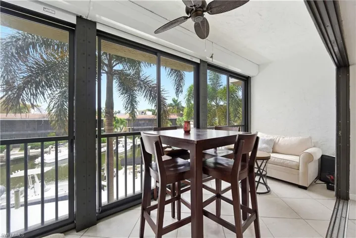 1400 Blue Point Ave 206, Naples, Florida 34102