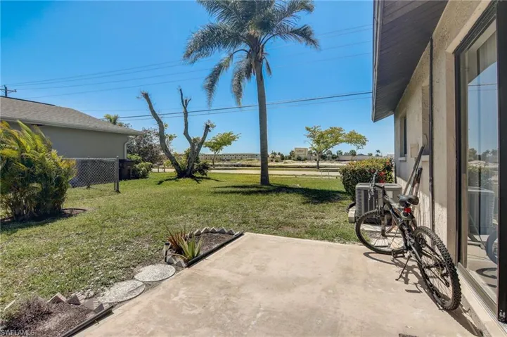4207-4209 Skyline Blvd, Cape Coral, Florida 33914