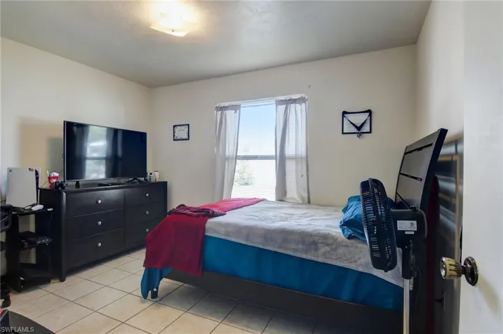 4207-4209 Skyline Blvd, Cape Coral, Florida 33914