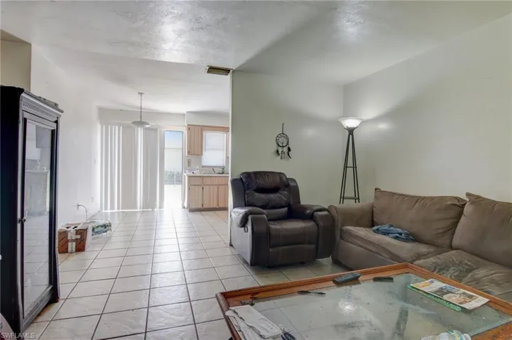 4207-4209 Skyline Blvd, Cape Coral, Florida 33914